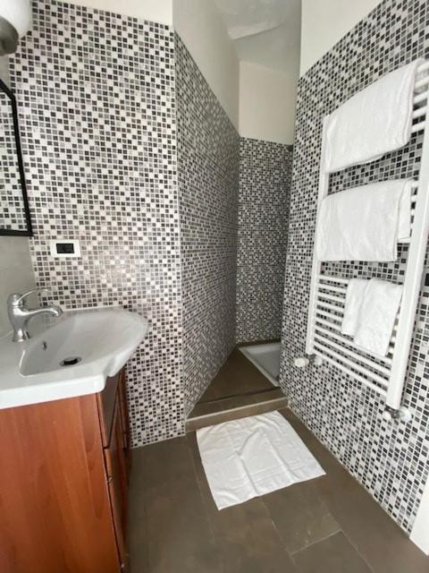 Casa Caterina Apartment Лецено Екстериор снимка