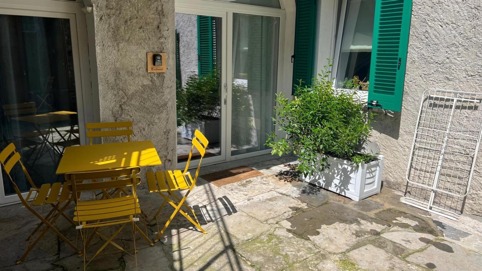 Casa Caterina Apartment Лецено Екстериор снимка