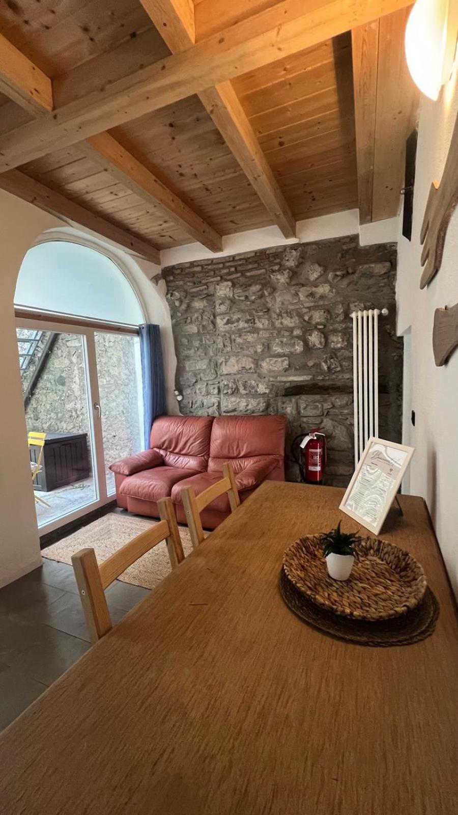 Casa Caterina Apartment Лецено Екстериор снимка